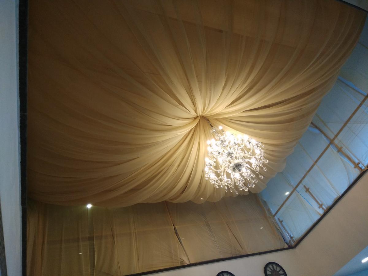 Capital O 7331 Hotel Downtown Yeni Delhi Dış mekan fotoğraf