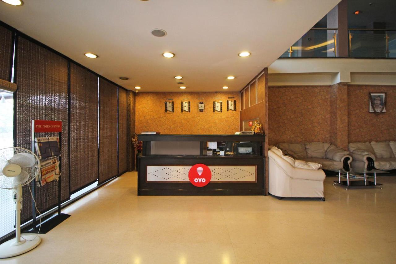 Capital O 7331 Hotel Downtown Yeni Delhi Dış mekan fotoğraf